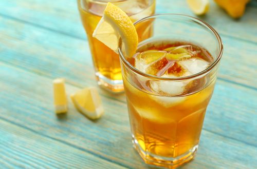 Twin Peaks Raises a Toast to 'The King'