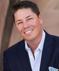 Smashburger Names Glenn M. Moon as Director of Franchise Sales