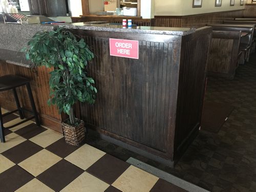 Live Absolute Restaurant Auction
