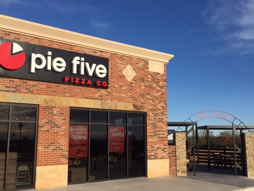Yukon, Oklahoma Strikes Gold with Opening of Newest Pie Five Restaurant