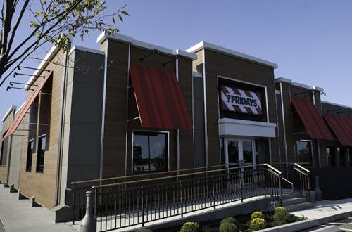 TGI Fridays Honors U.S. Military And Veterans With A Free Lunch On Veterans Day