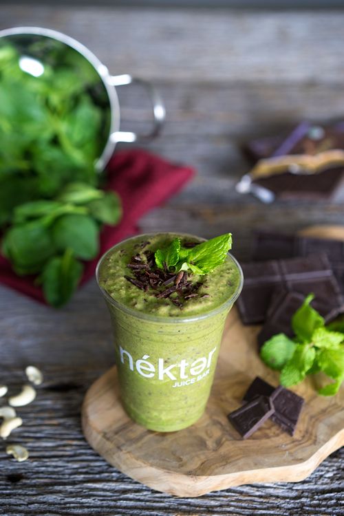 Nékter Juice Bar's Mint Chocolate Chip Smoothie Keeps Spirits Bright for the Holiday