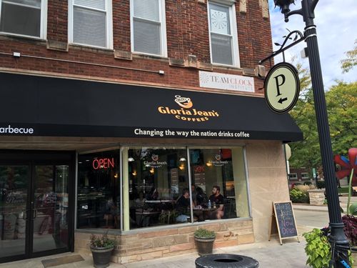 Gloria Jean's Unveils Aggressive 2017 Expansion Plan to Corner Specialty Coffee Market