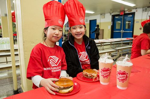 Johnny Rockets Donates $5,000 to the Education Alliance Boys & Girls Club in NYC to Suport After-School Programming