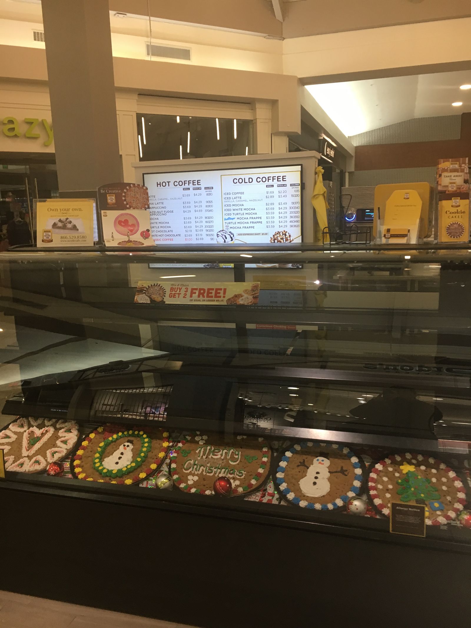 Longview Welcomes 1st Nestlé Toll House Café by Chip