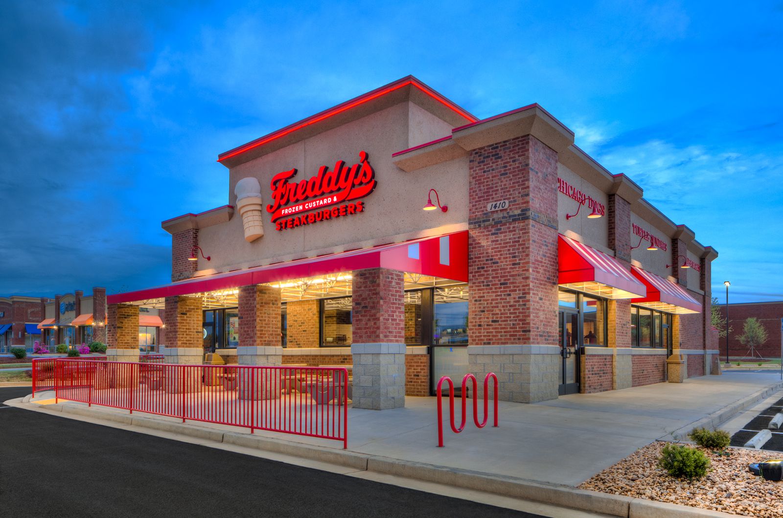 Freddy's Frozen Custard & Steakburgers Propels Nationwide Growth
