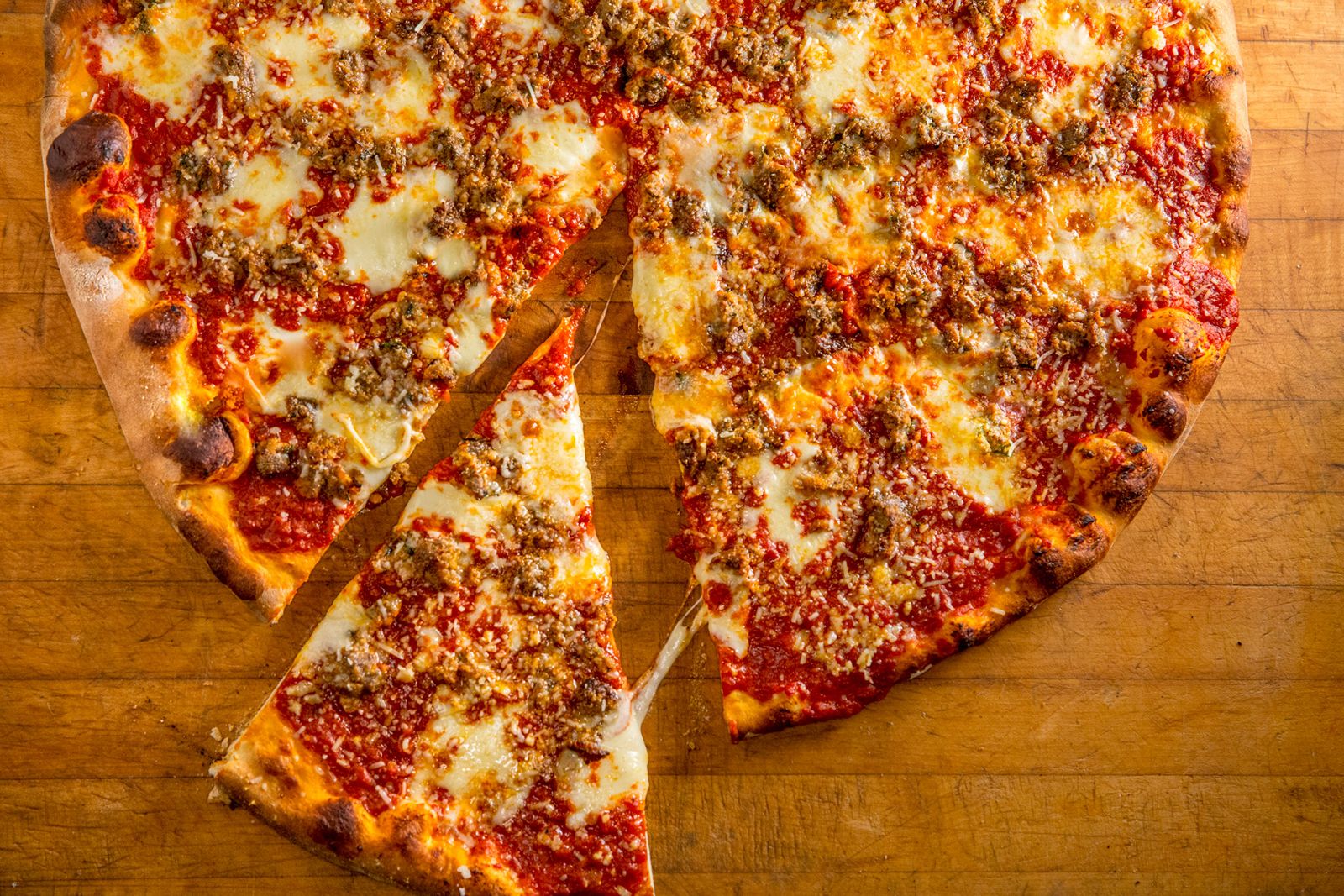 Artichoke Basille's Pizza, known for its authentic NYC slices and whole pies, will be opening its first Connecticut outpost later this Fall at 2391 Berlin Turnpike in Newington, CT.