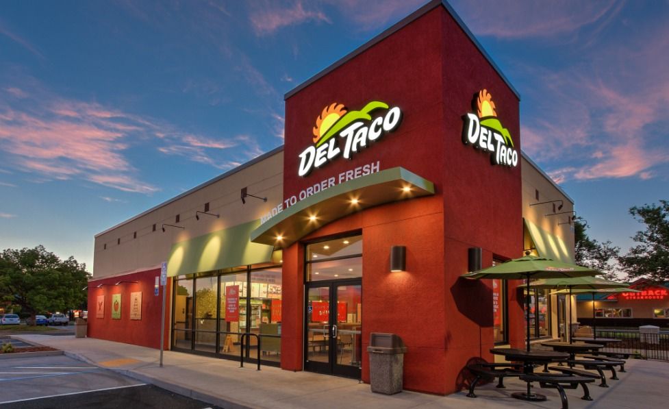 Del Taco Opens Newest Location in Oklahoma City