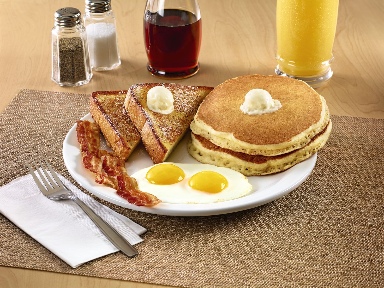 Denny’s Brings Even More Value And Flavor To Breakfast Favorites ...