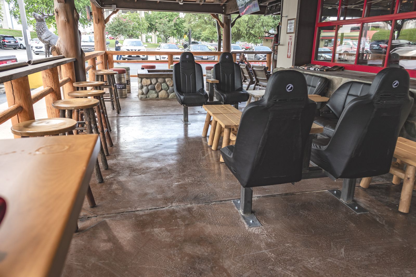 Twin Peaks Reveals Newly Remodeled Round Rock Restaurant