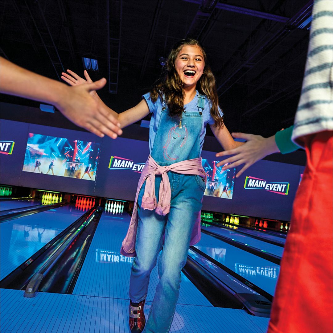 Play Without Limits During the Holidays at Main Event with a Winter Funpass
