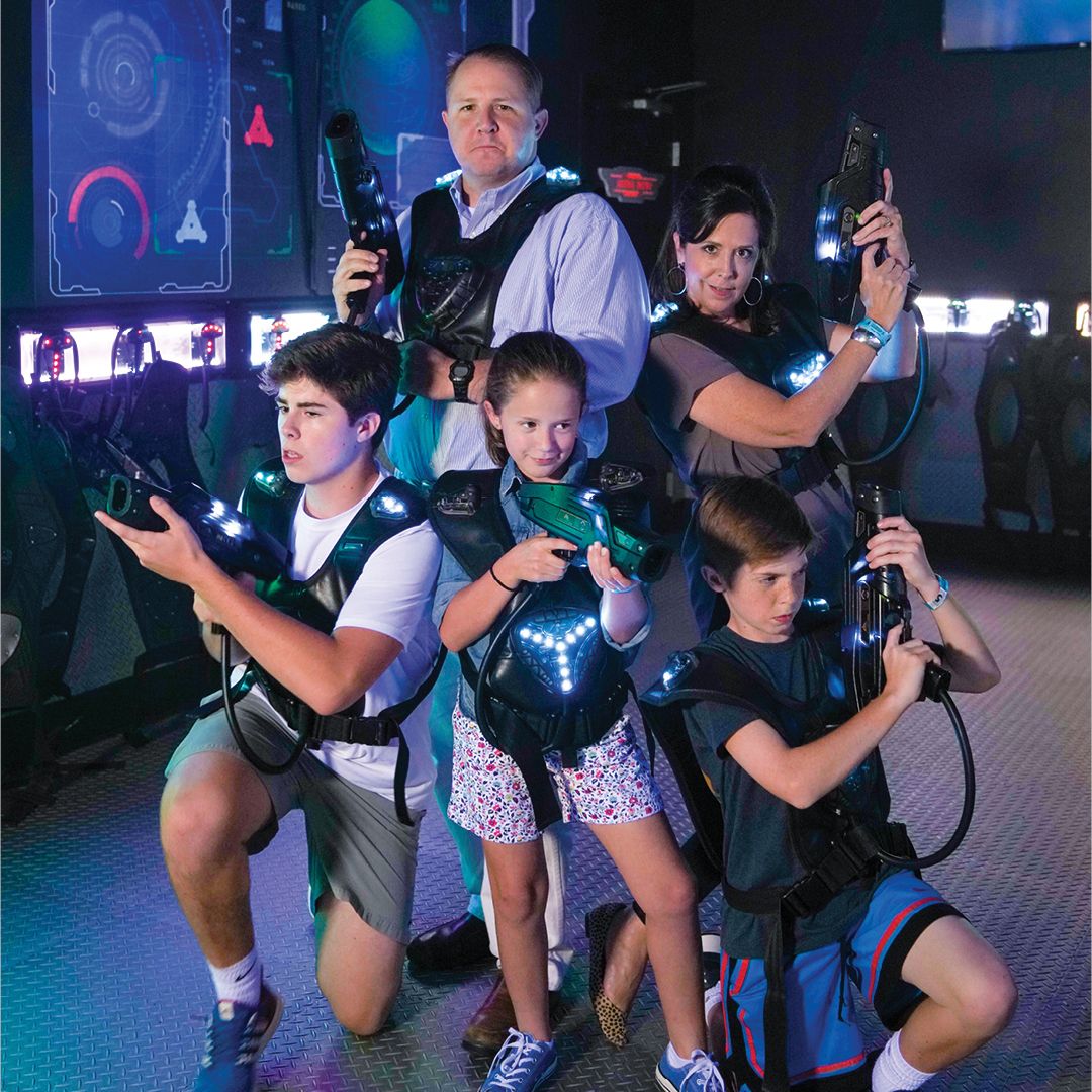 Play Without Limits During the Holidays at Main Event with a Winter Funpass