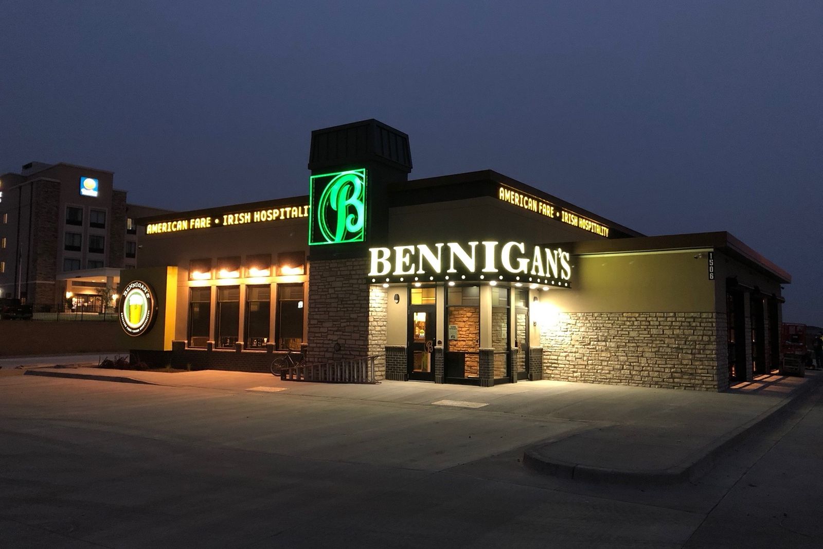 Bennigan's Finds Success in 2019 by Focusing on Small Market Strategy