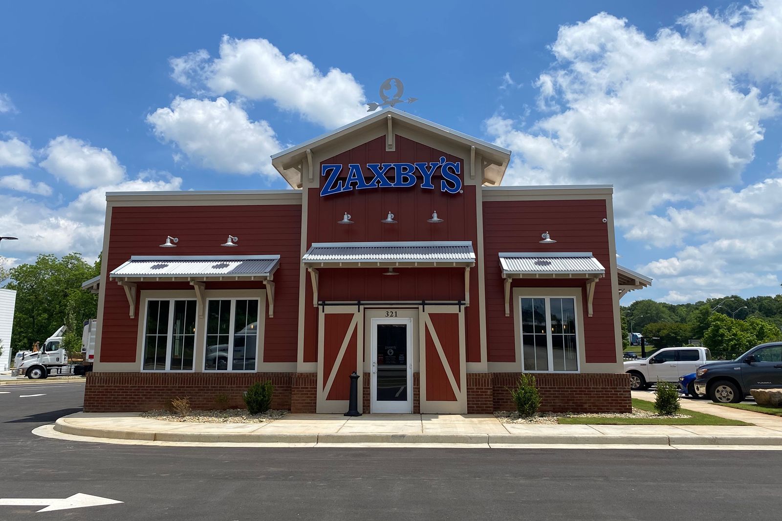 Zaxby's Expands With First Forsyth, Georgia Restaurant