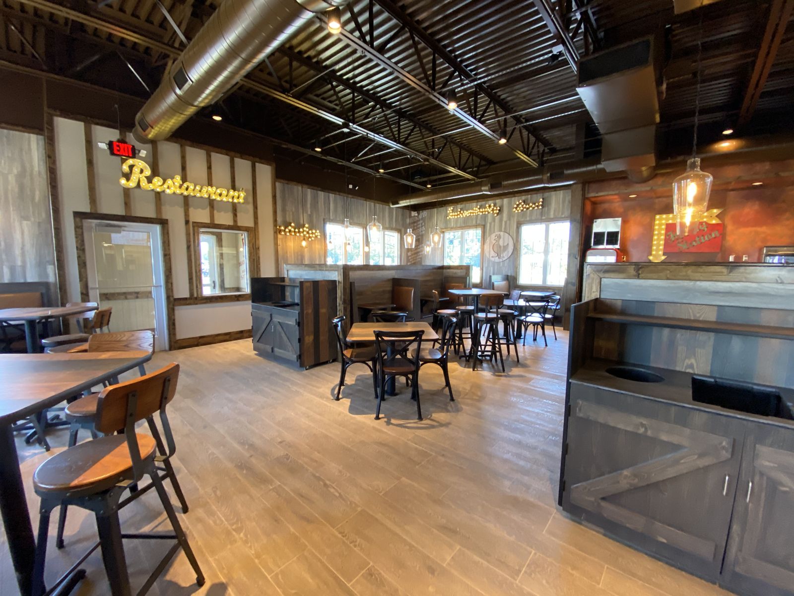 D'Iberville, MS Joins Zaxby's Flock With New Chicken Restaurant D'Iberville, MS Joins Zaxby's Flock With New Chicken Restaurant